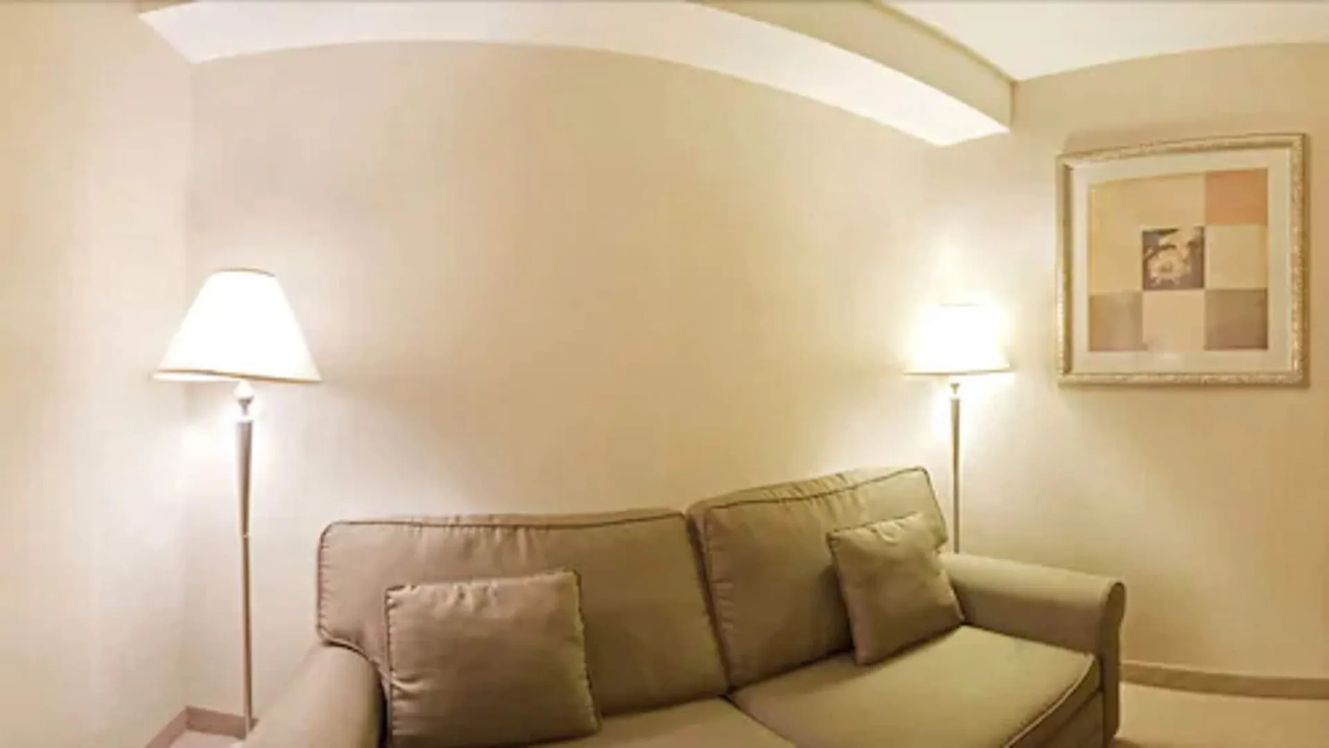 Econo Lodge Inn & Suites Downtown Toronto 2*,  Canada