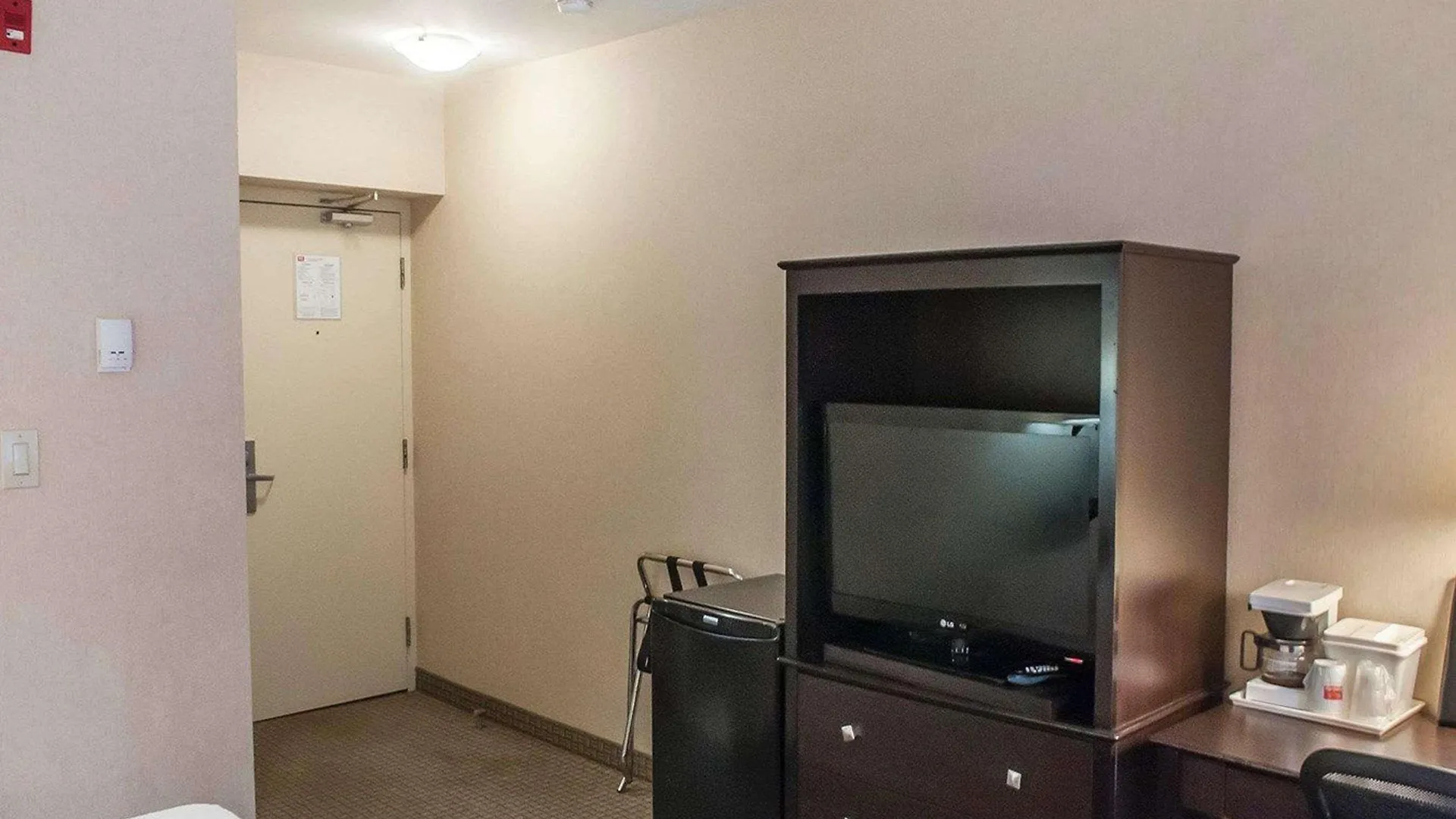 ** Hotel Econo Lodge Inn & Suites Downtown Toronto Canada