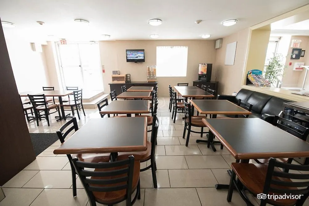Econo Lodge Inn & Suites Downtown Τορόντο Καναδάς